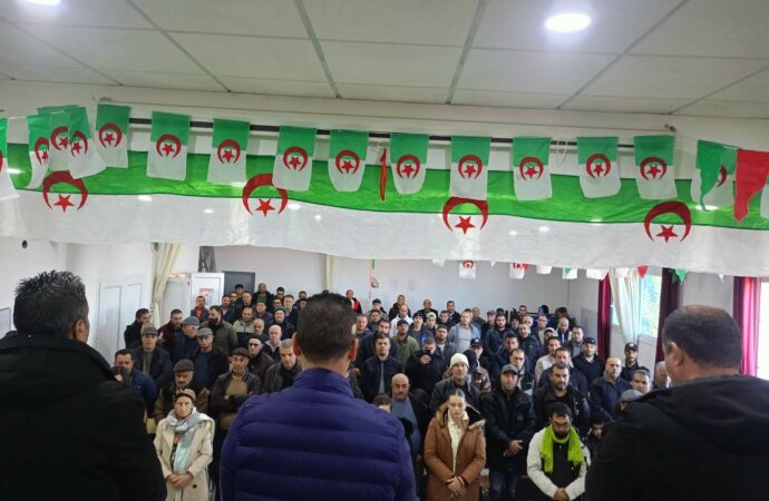 Rencontre-débat avec les citoyens de Maatkas