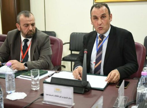 البرلمان الجزائري يناقش قانون الأحزاب وسط تحفظات القوى السياسية